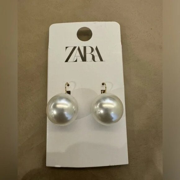 Zara large pearl earrings NWT ✨✨✨🔥 Elegant and classy - Picture 3 of 8